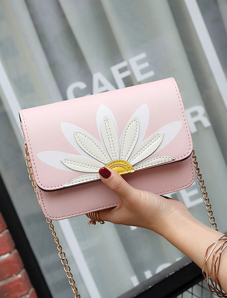 Flower Embroidery Shoulder Bag Flower Embroidery Shoulder Bag