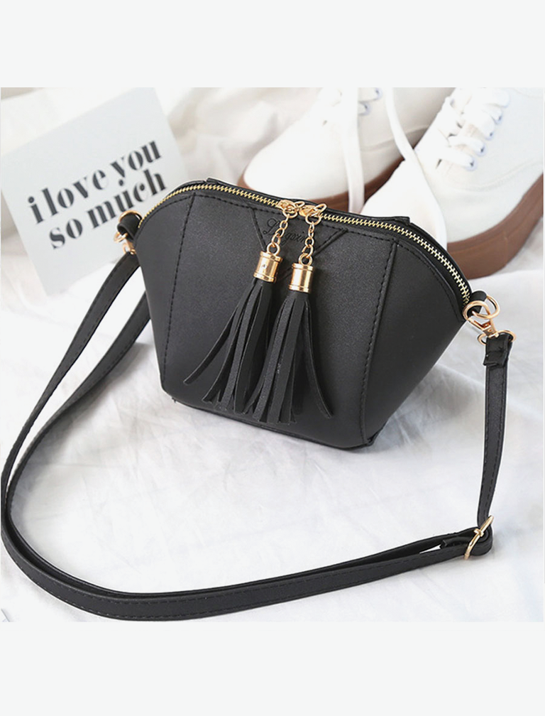 Solid Mini Saddle Evening Purse Solid Mini Saddle Evening Purse