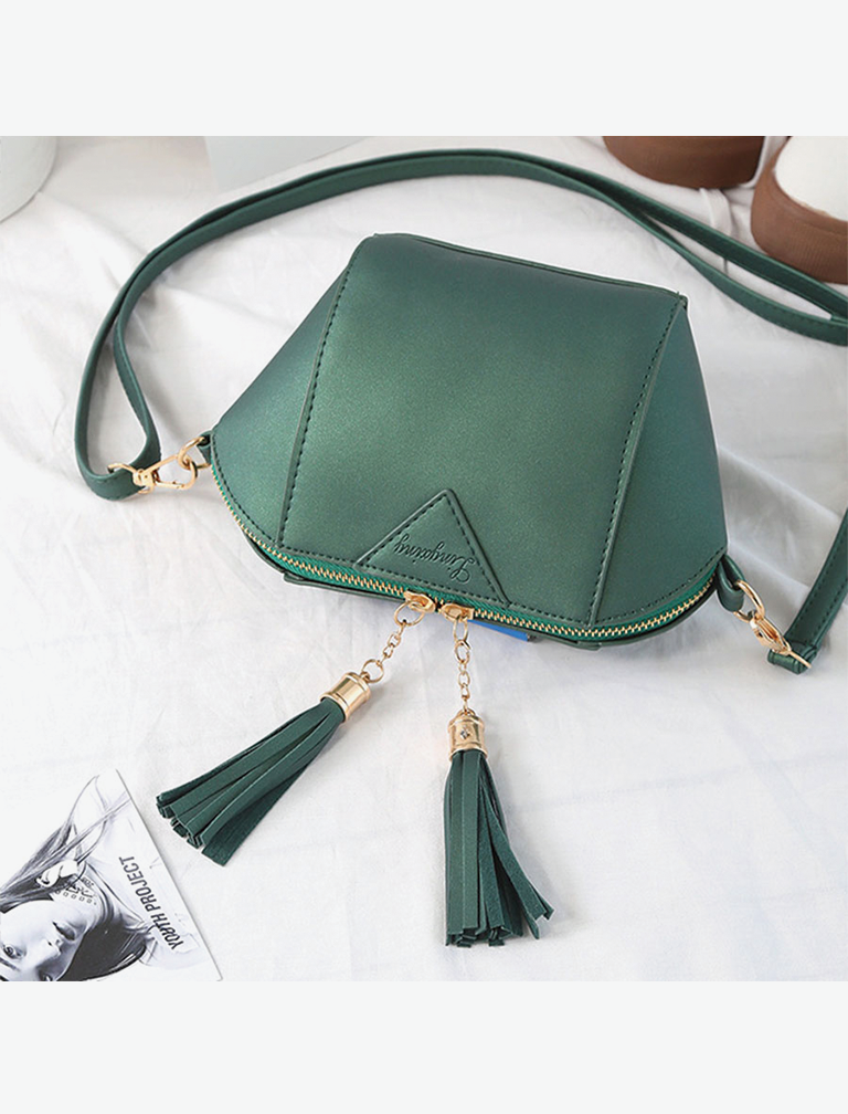 Solid Mini Saddle Evening Purse Solid Mini Saddle Evening Purse