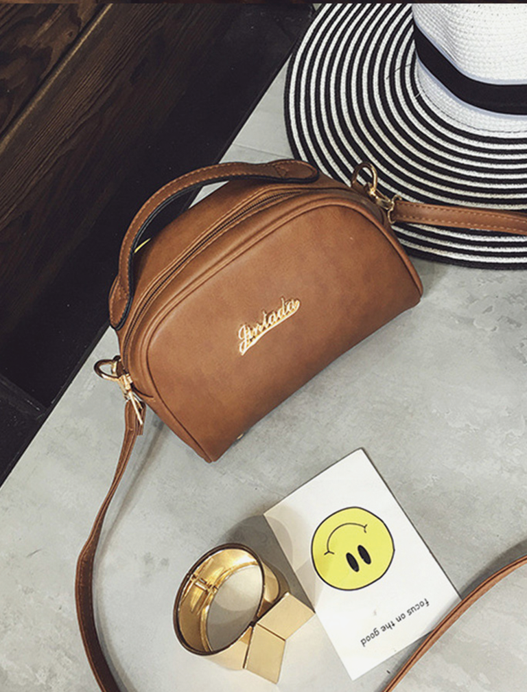 Solid Color Zipper Small Flap Bag Solid Color Zipper Small Flap Bag