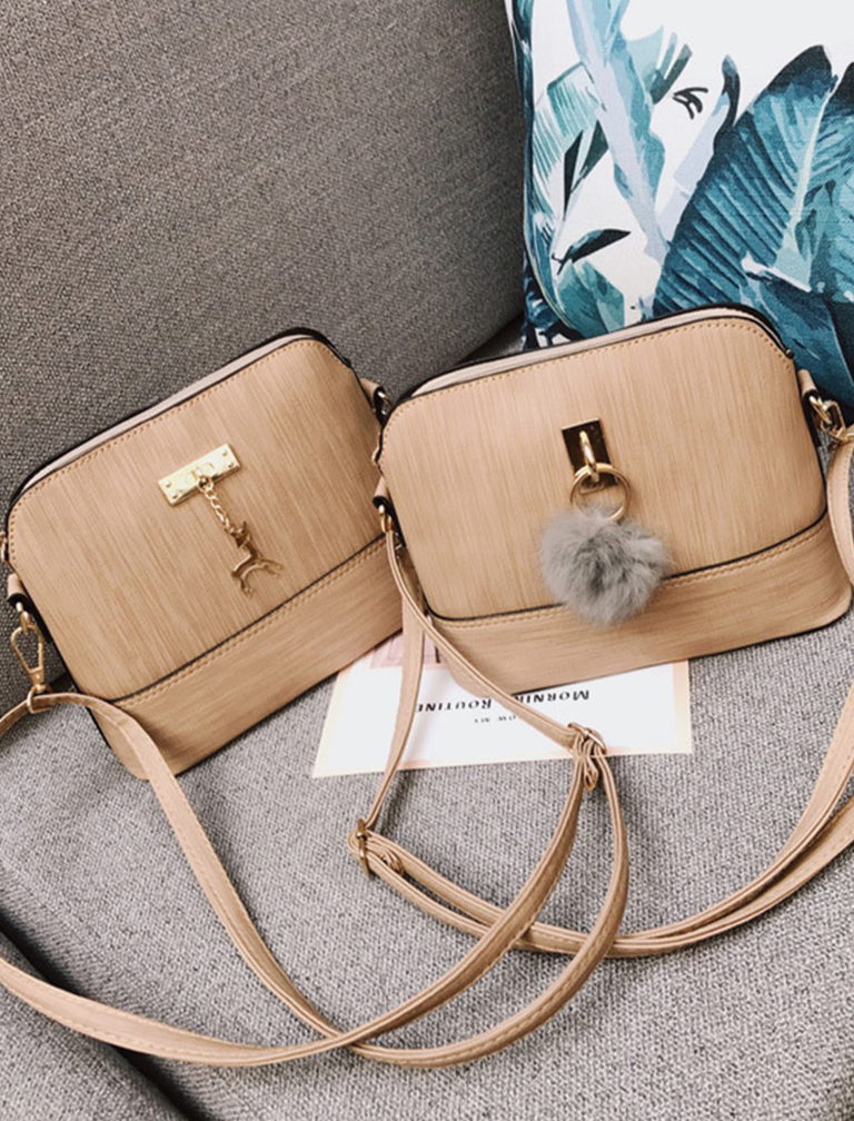 Deer Chain Mini Shoulder Bag Deer Chain Mini Shoulder Bag
